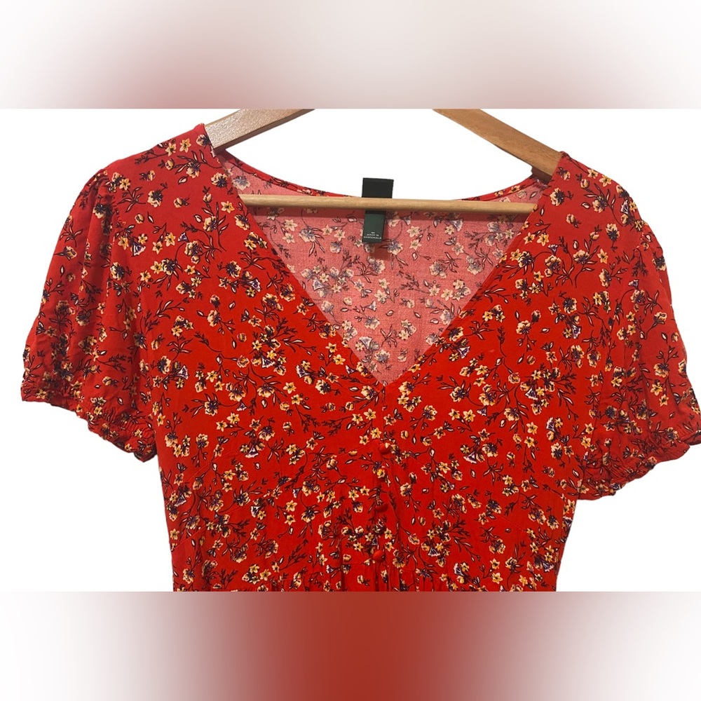 Babydoll Dress- Like NEW - Picture 2 of 3